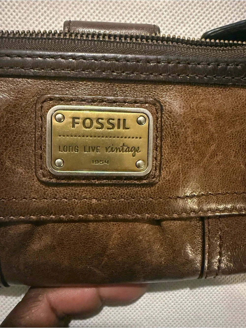 Fossil Brown Leather Zip Card Holder with Gold Plaque